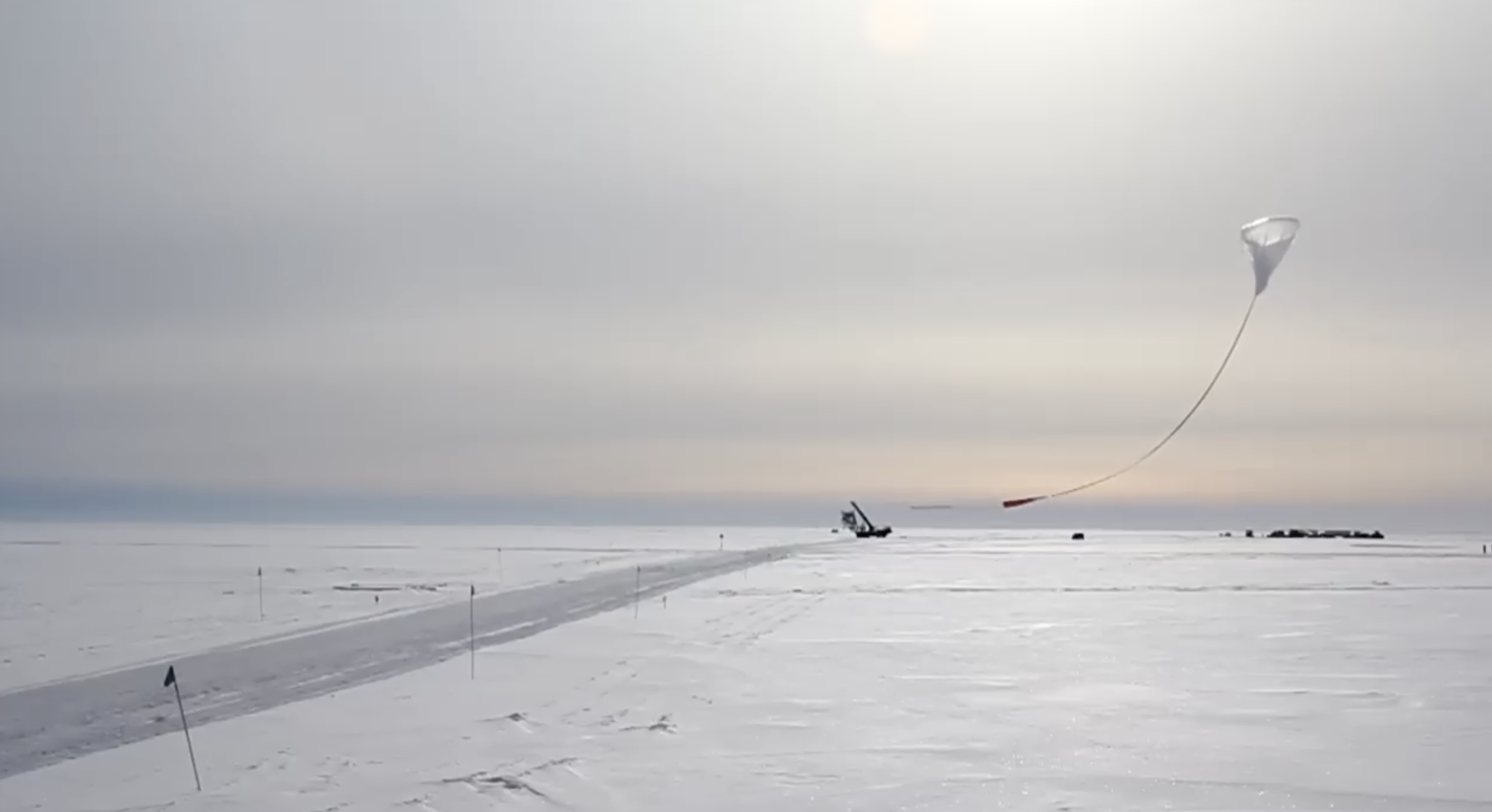 The BLAST-Pol Balloon-Borne Submillimeter-Wave Telescope Launches From McMurdo Station, Antarctica