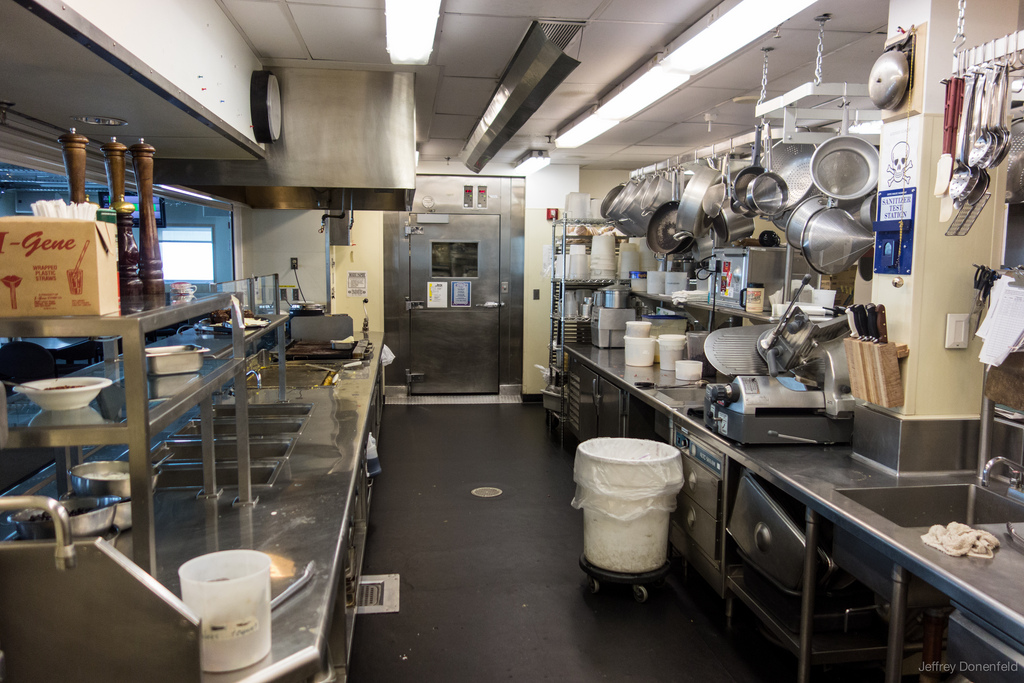 Working in the South Pole Kitchen