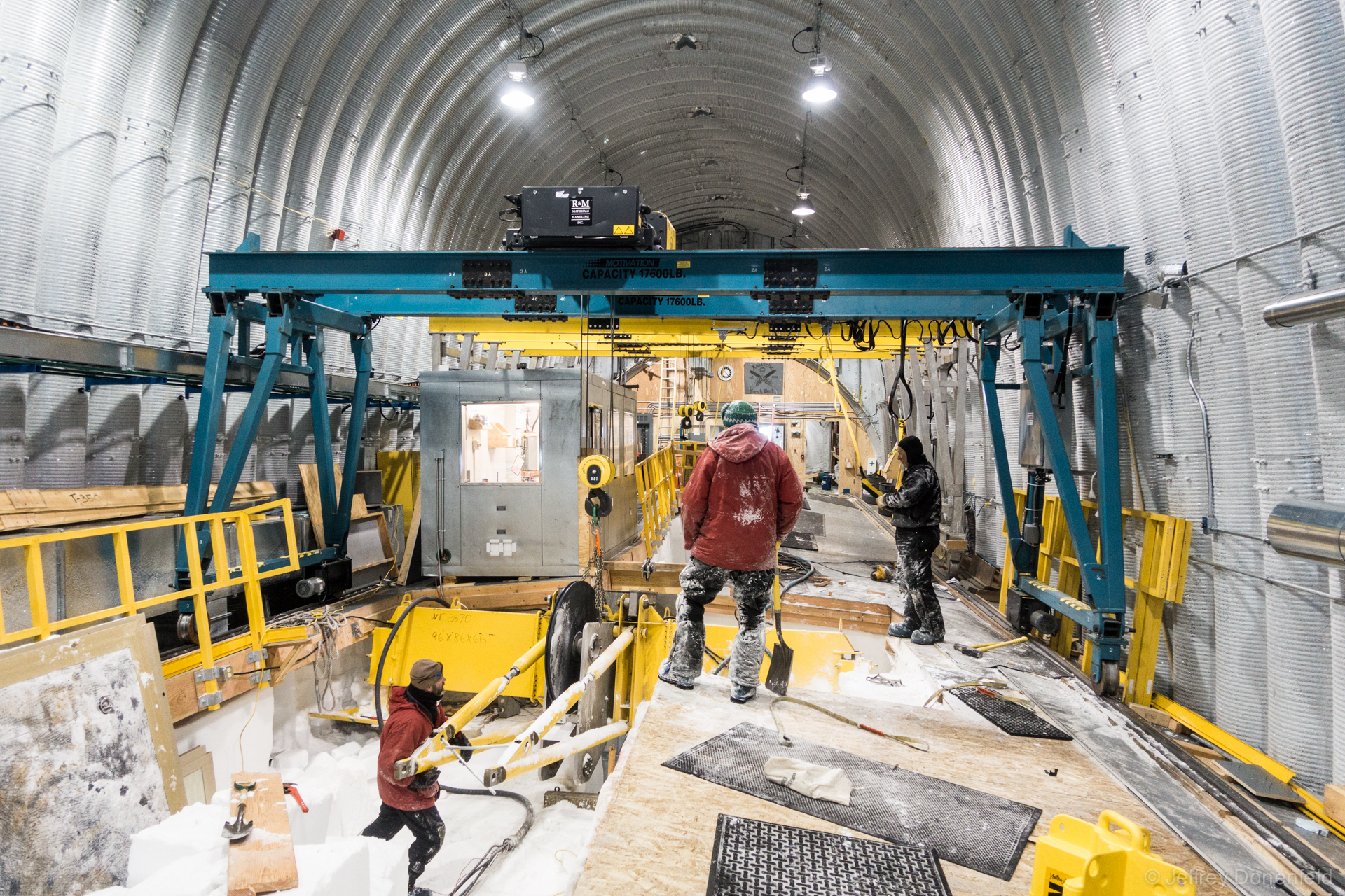 Disassembling the Deep Ice Sheet Coring (DISC) Drill at WAIS Divide, Antarctica